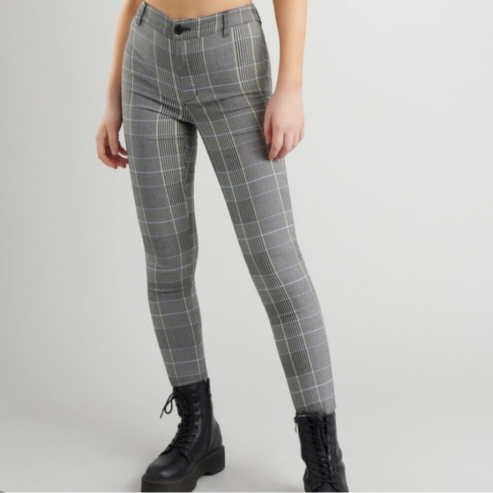 Garage Plaid Pants size US XS